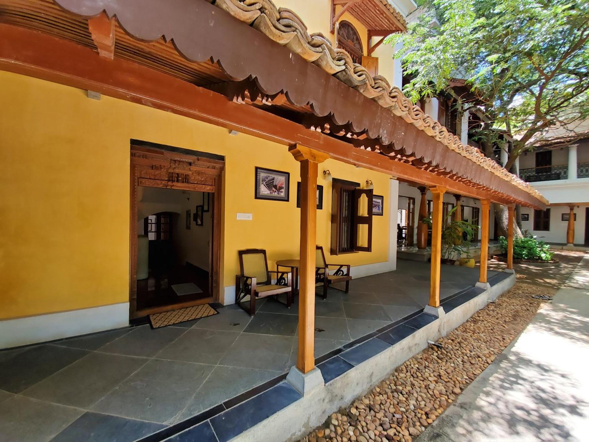 Kariappa House Hotel Puducherry Buitenkant foto