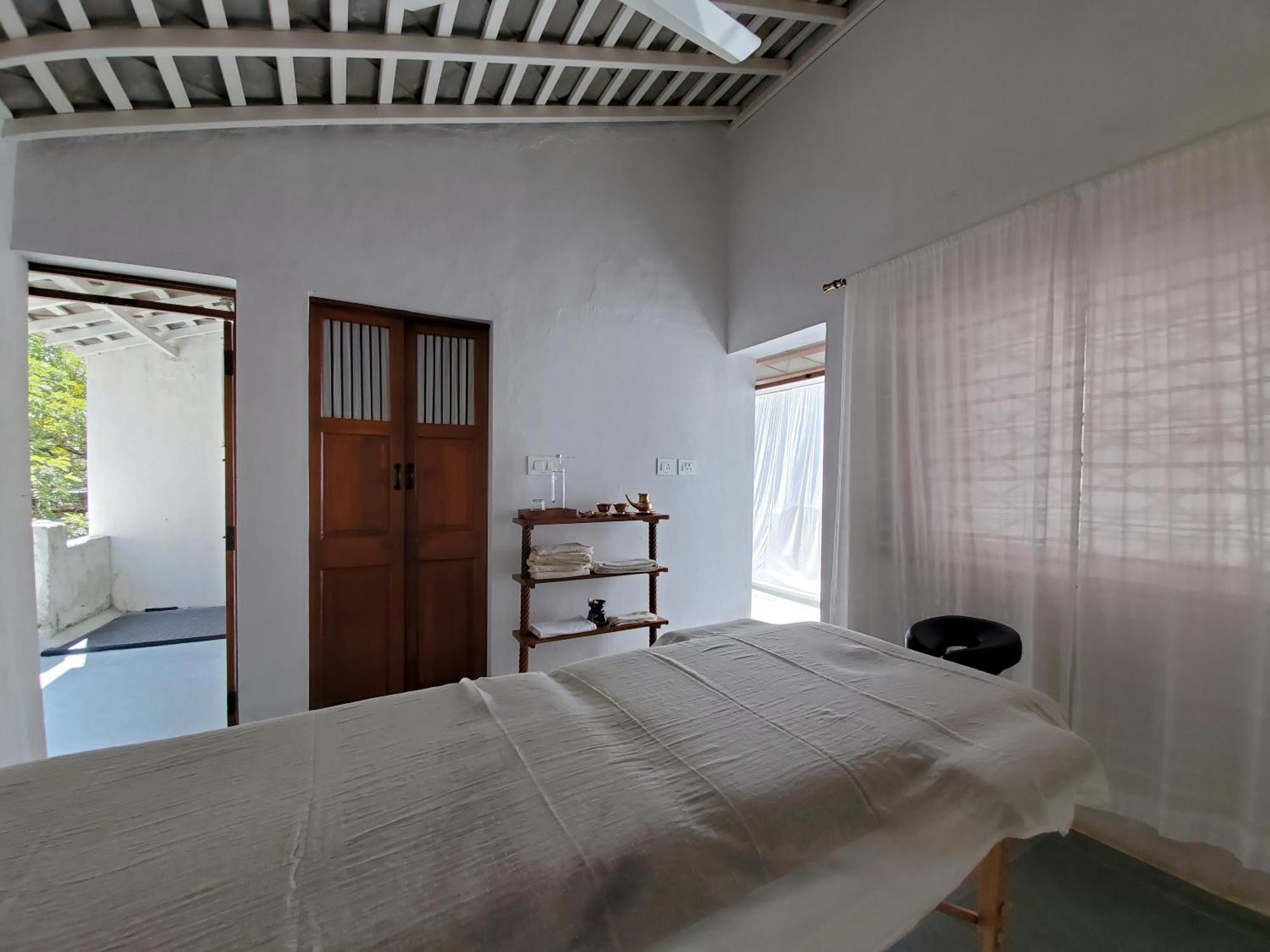 Kariappa House Hotel Puducherry Buitenkant foto