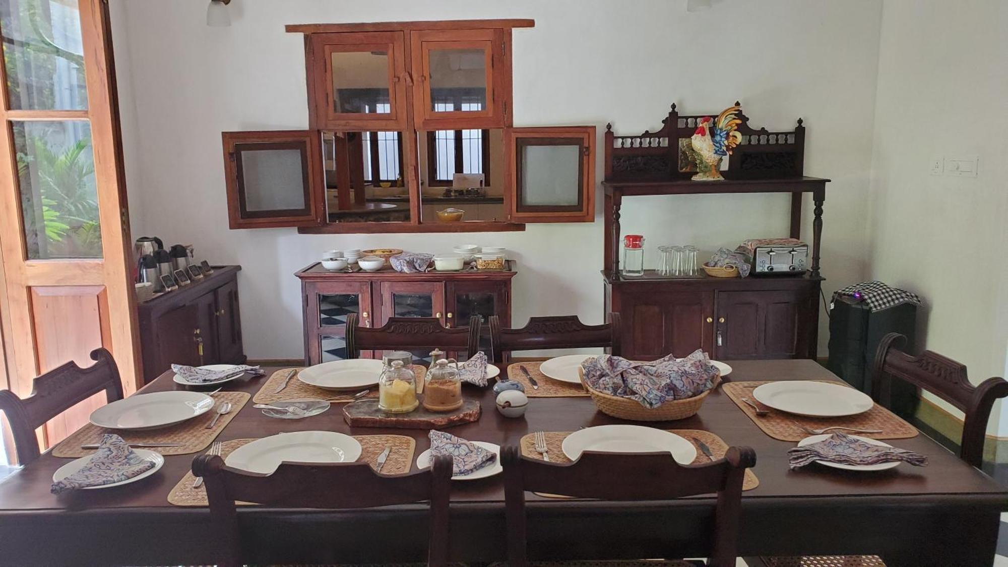 Kariappa House Hotel Puducherry Buitenkant foto
