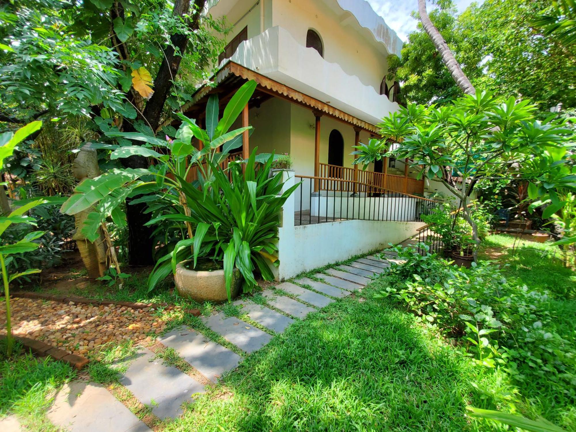 Kariappa House Hotel Puducherry Buitenkant foto