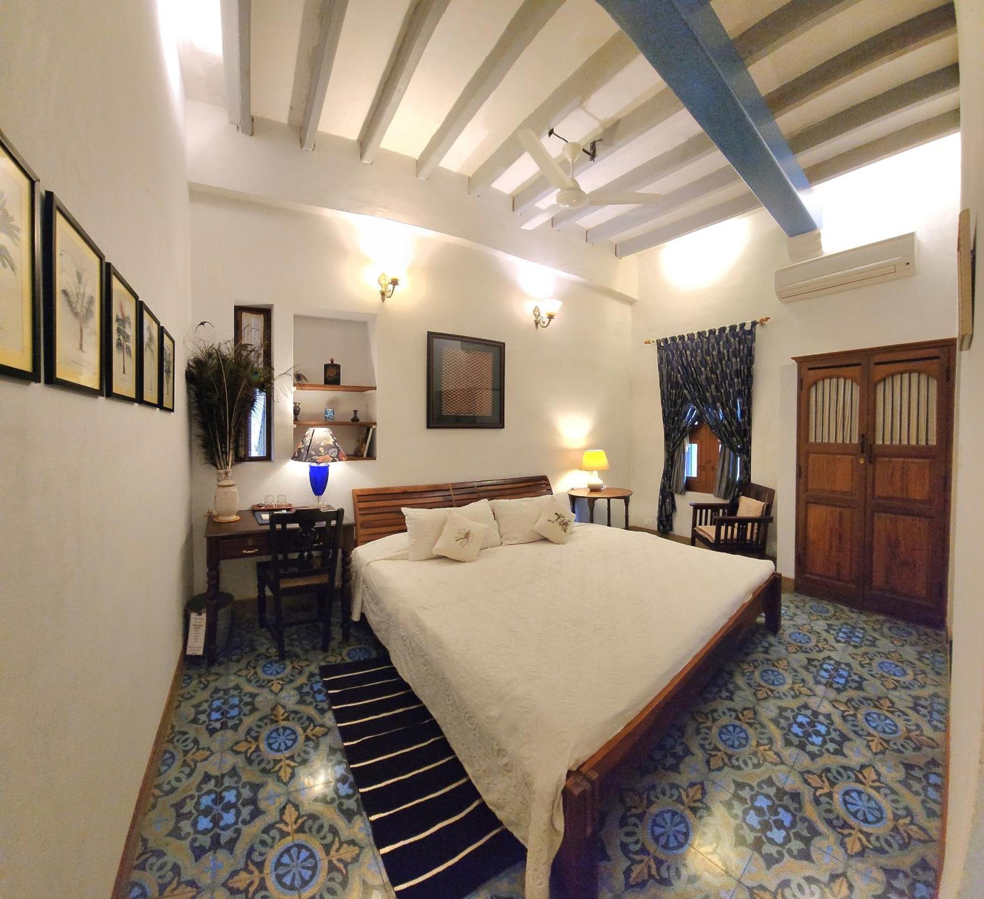Kariappa House Hotel Puducherry Buitenkant foto