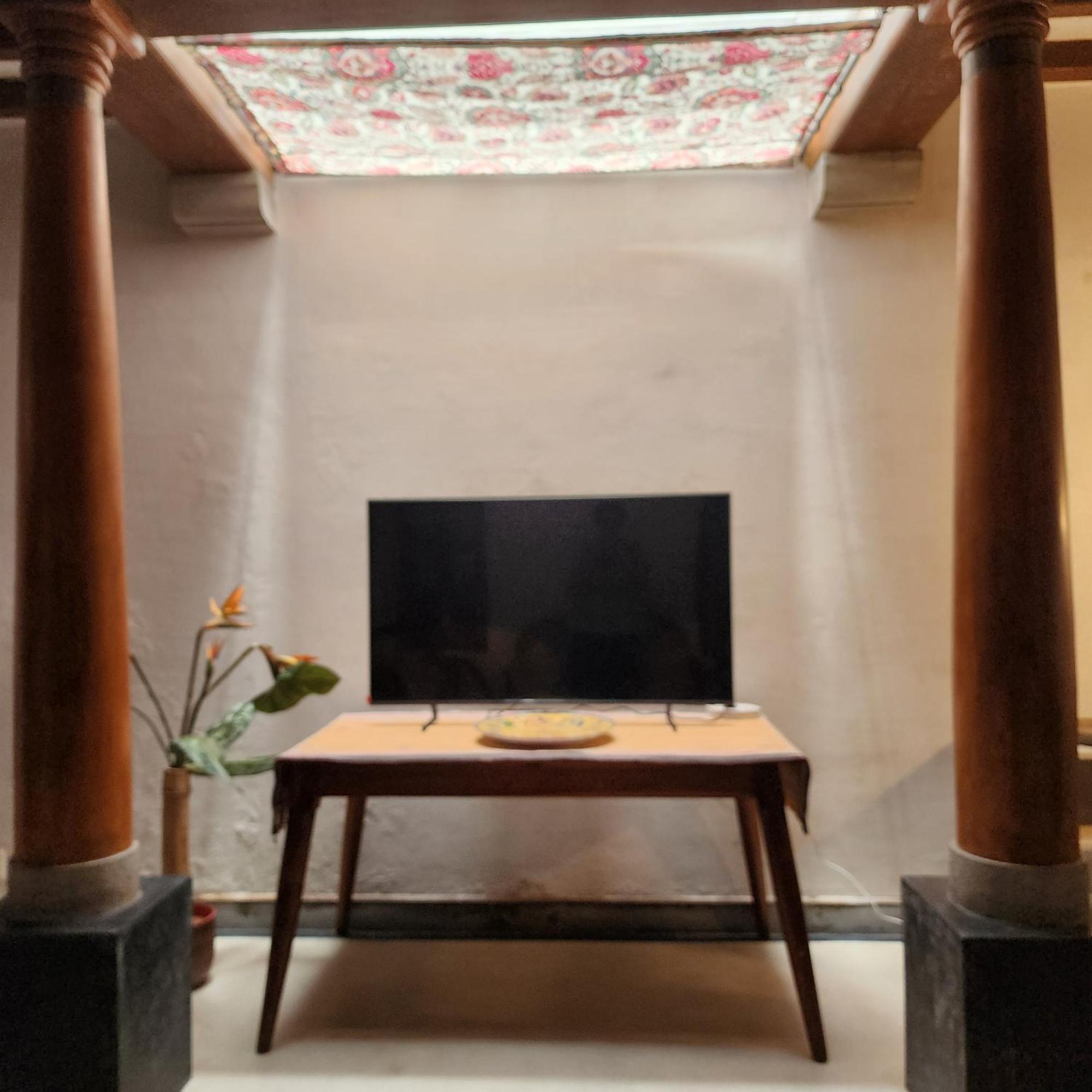 Kariappa House Hotel Puducherry Buitenkant foto