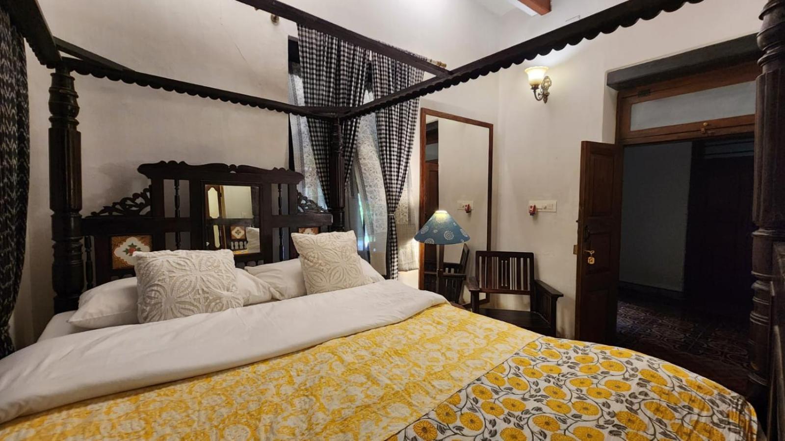 Kariappa House Hotel Puducherry Buitenkant foto